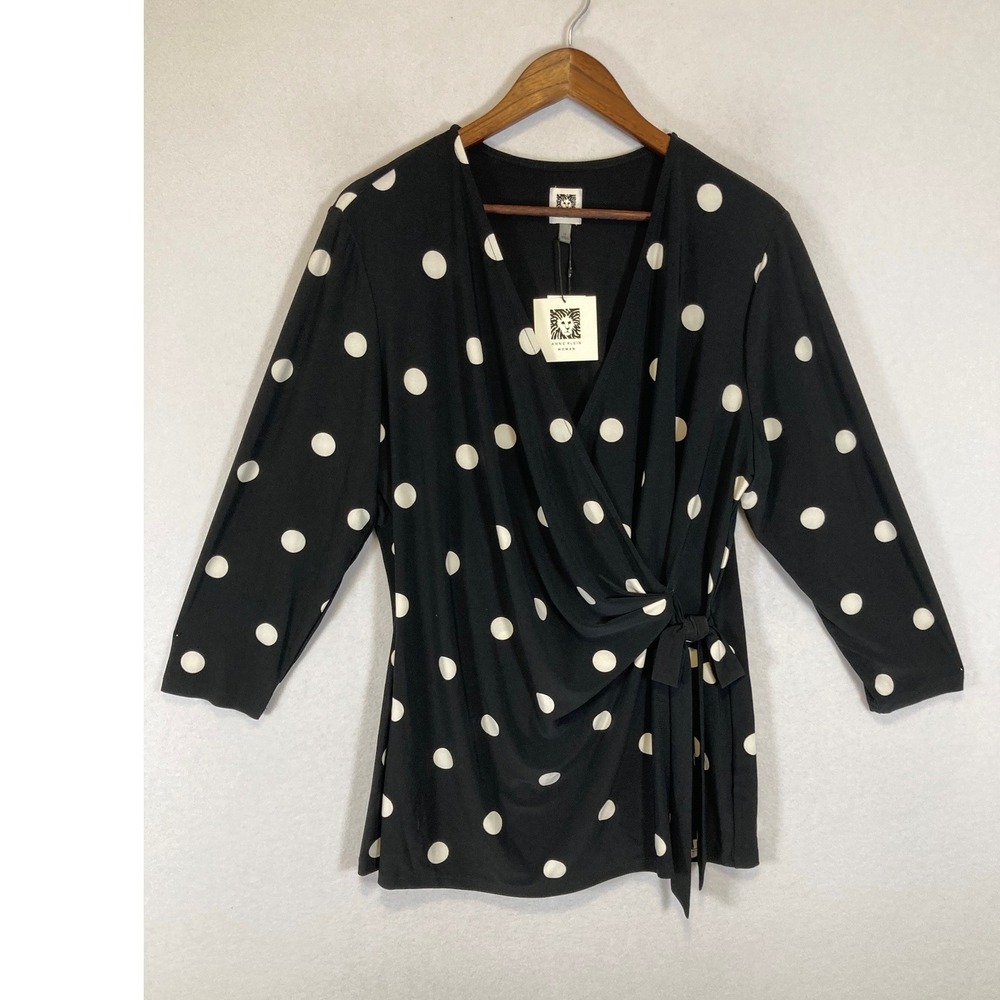 Classic Anne Klein Women 1X Black White Polka Dot Faux Wrap Tie Side Blouse‎ NEW